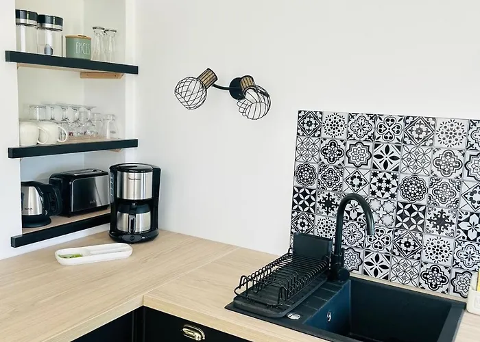 De Félicité, Calme Et Nature